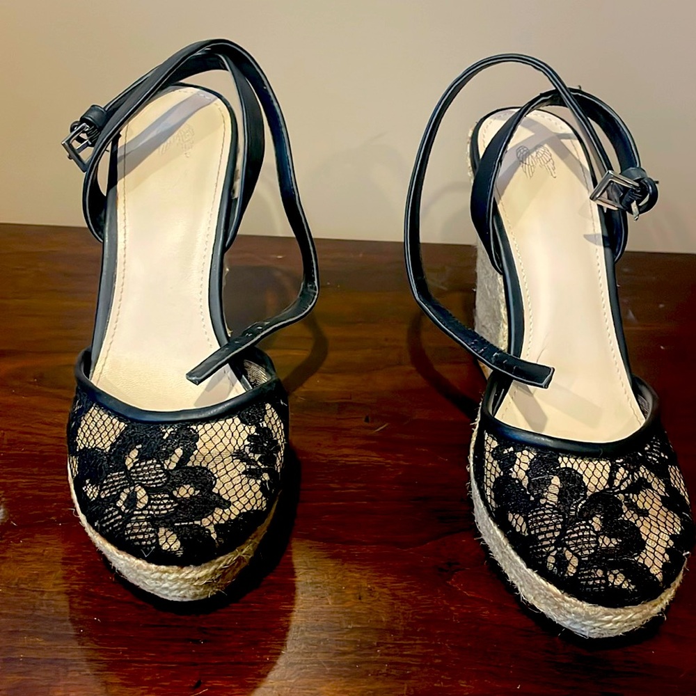 Victoria secret high wedges size 9 Decent condition. A couple stains pointed out